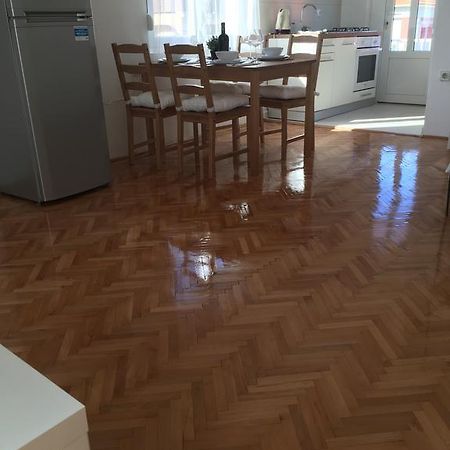 Centre Apartment Božava Eksteriør bilde