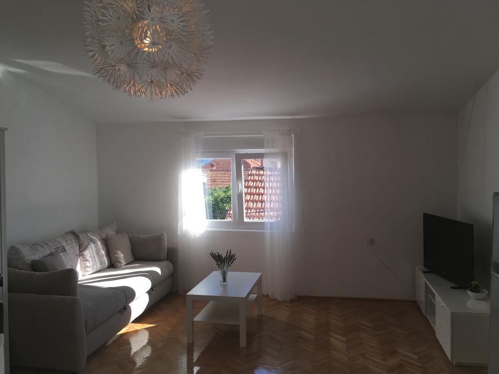 Centre Apartment Božava Eksteriør bilde